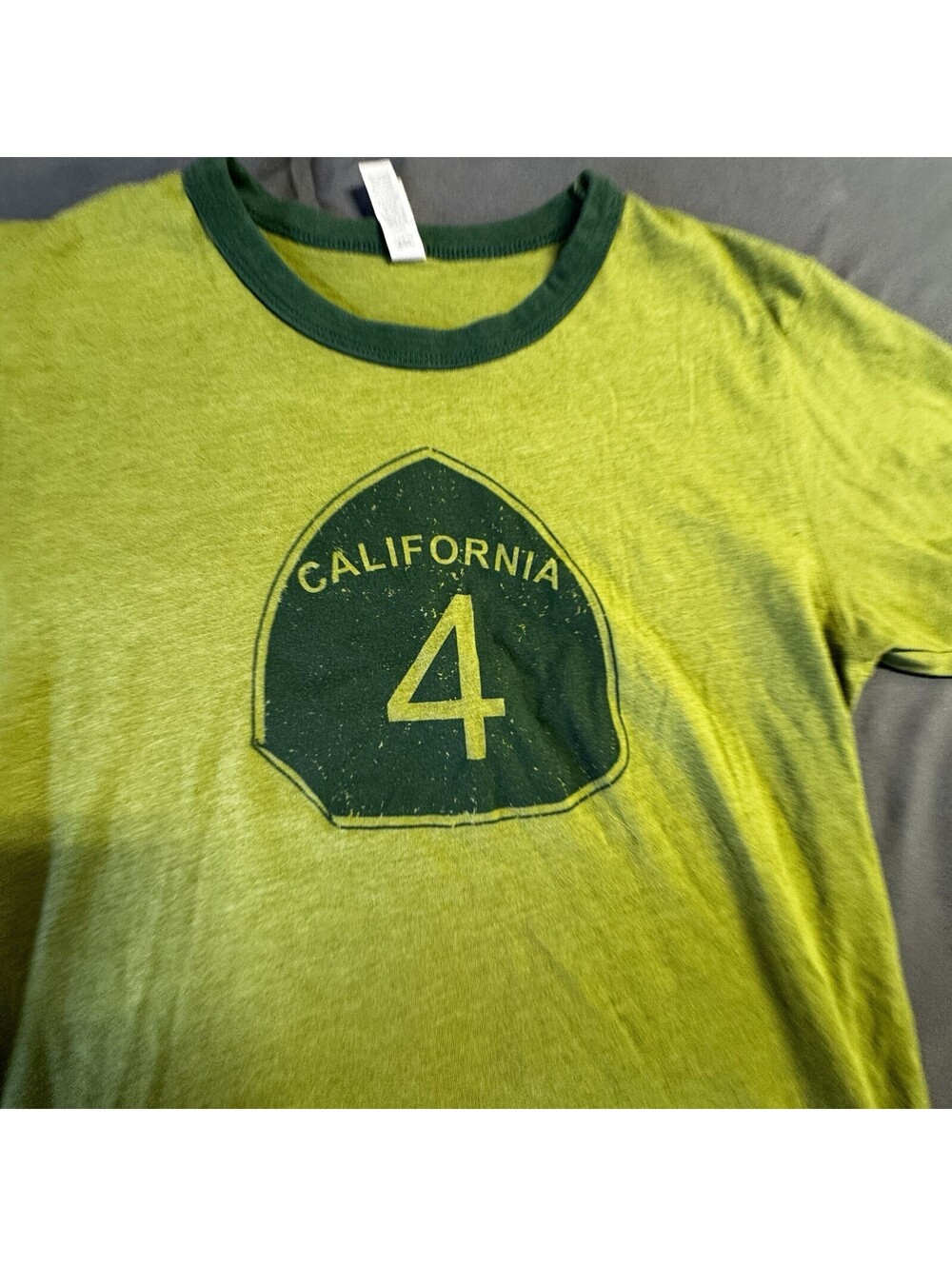 California Highway 4 Ringer T-Shirt Small Green Heathered CA Highway Shield Tee - Picture 2 of 5